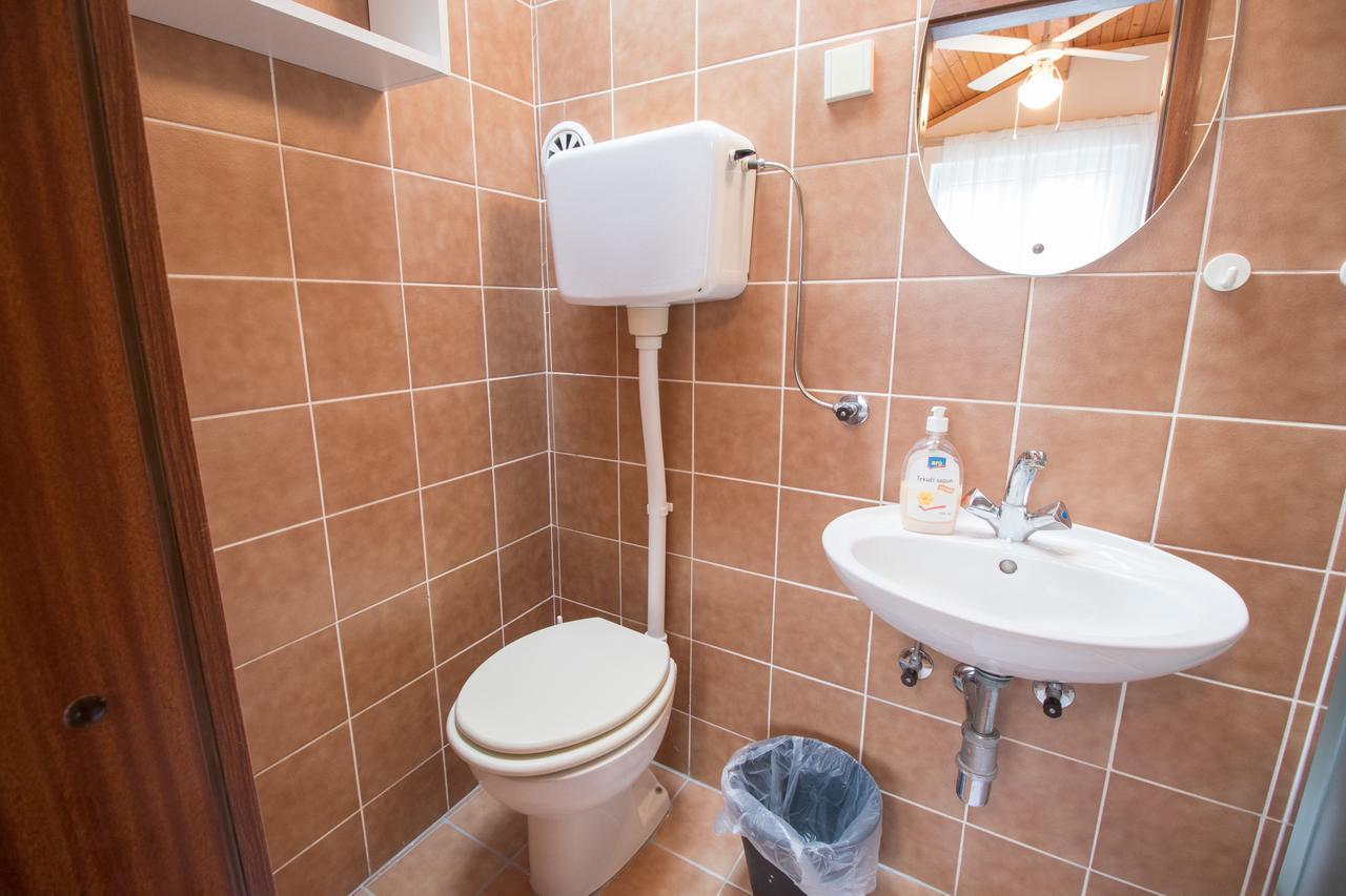 Rooms Sofija Селце Екстер'єр фото