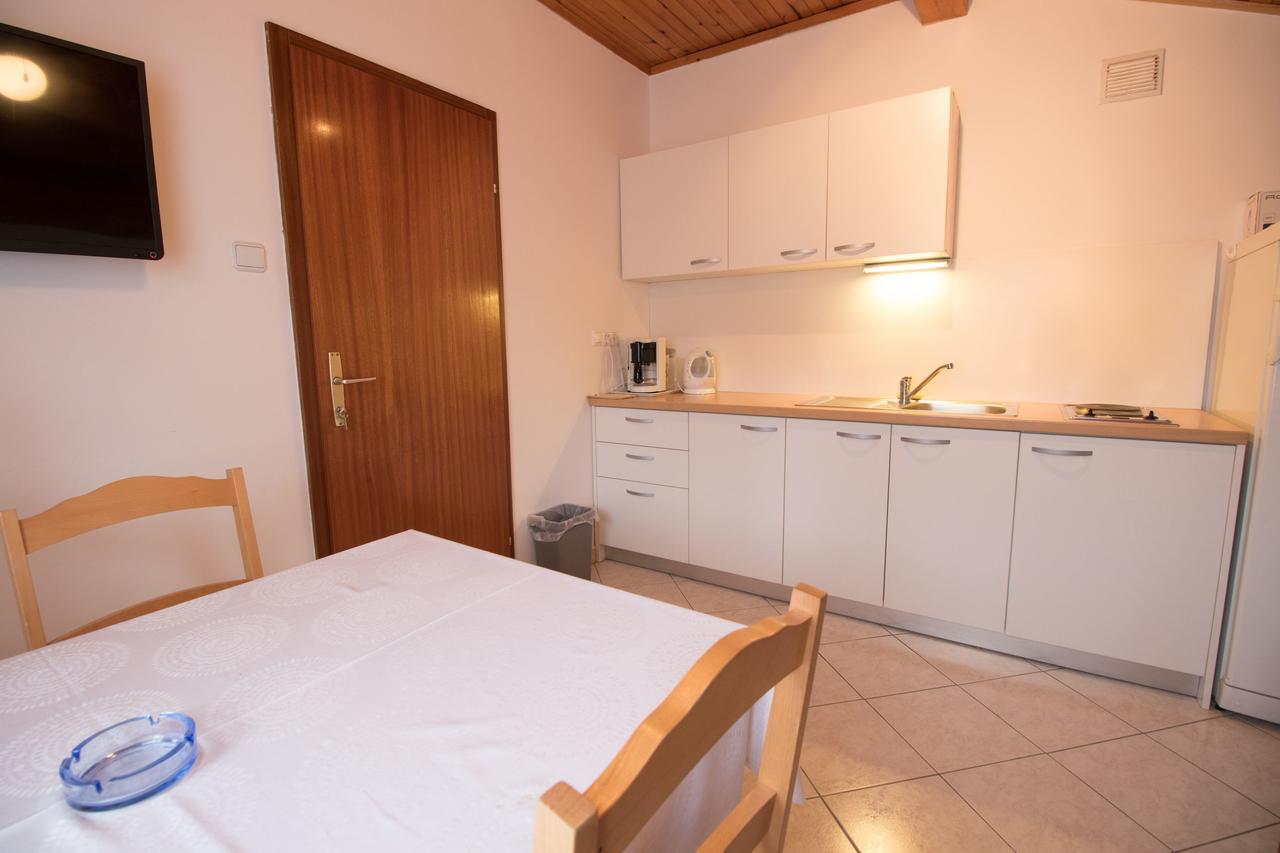 Rooms Sofija Селце Екстер'єр фото